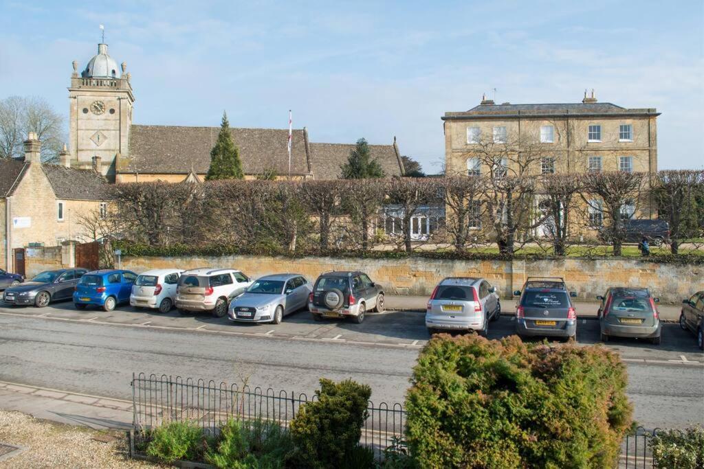 Historic Cotswold Chic Style For Uk Staycation Bourton-on-the-Water Dış mekan fotoğraf
